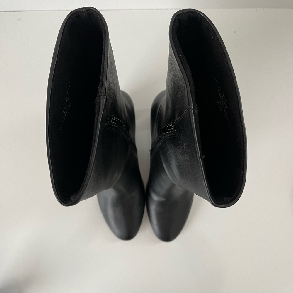 CHARLES DAVID Billow Faux Leather Pointed Toe Block Heeled Boot in Black NEW - Picture 5 of 14